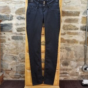 WannaBettaBut? Black Wide Belt Skinny Jeans